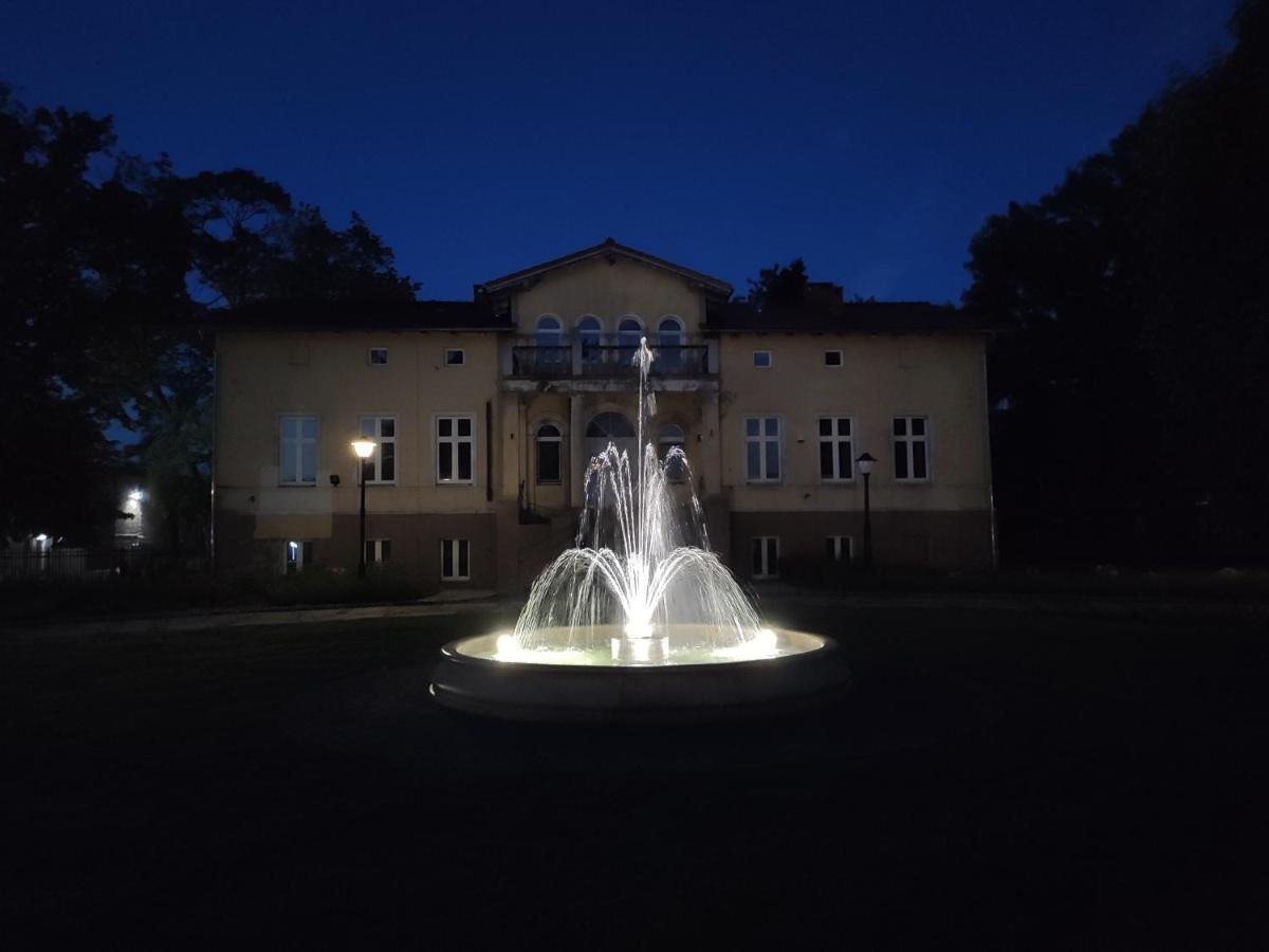 Hotel Sandro Silver Leszno  Eksteriør bilde