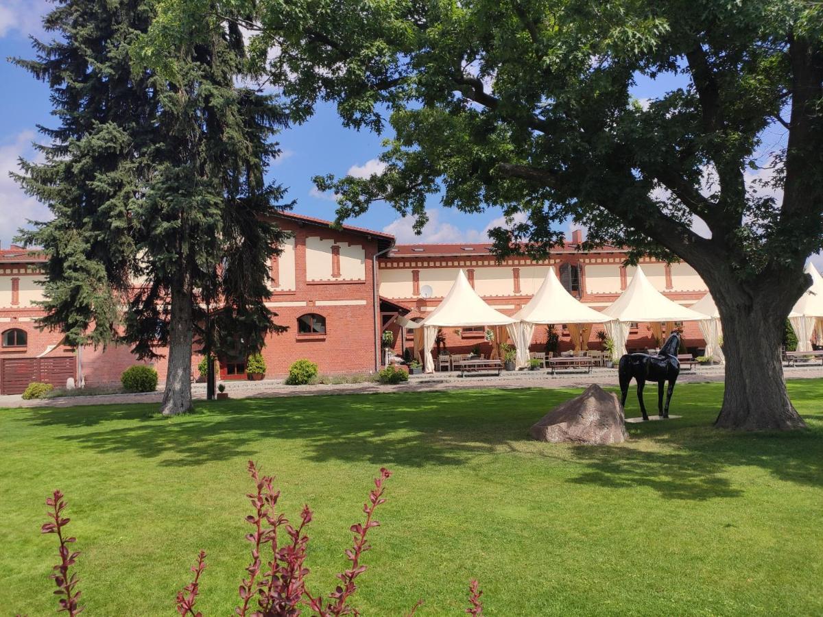 Hotel Sandro Silver Leszno  Eksteriør bilde