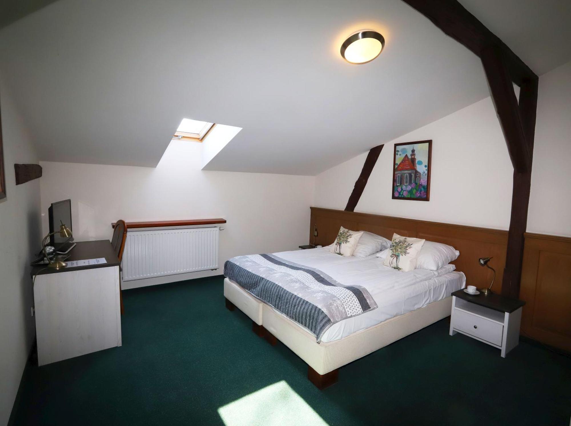 Hotel Sandro Silver Leszno  Eksteriør bilde