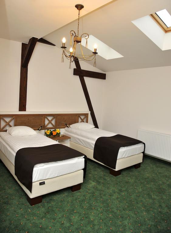 Hotel Sandro Silver Leszno  Rom bilde