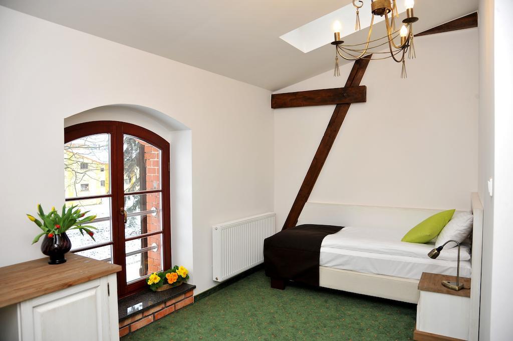 Hotel Sandro Silver Leszno  Rom bilde